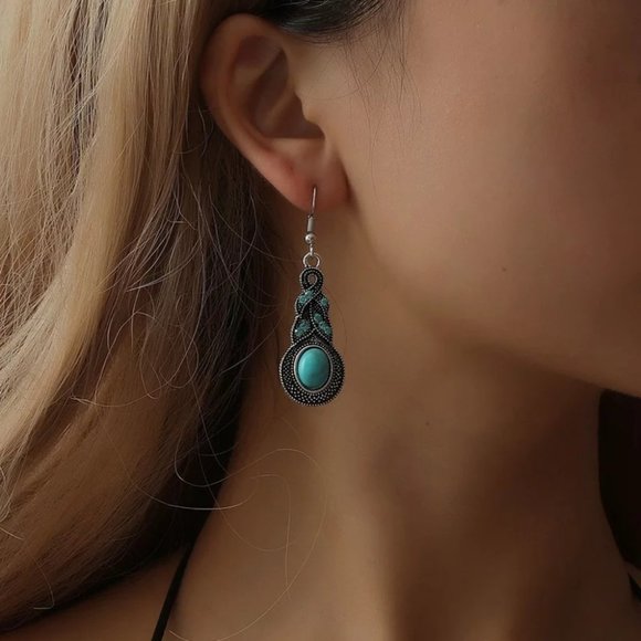 New Blue Crystal Inlaid Water Drop Earrings - Picture 1 of 6